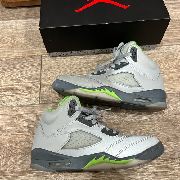 Air Jordan 5 Retro ‘Green Bean youth size 6.5 - Picture 9 of 12